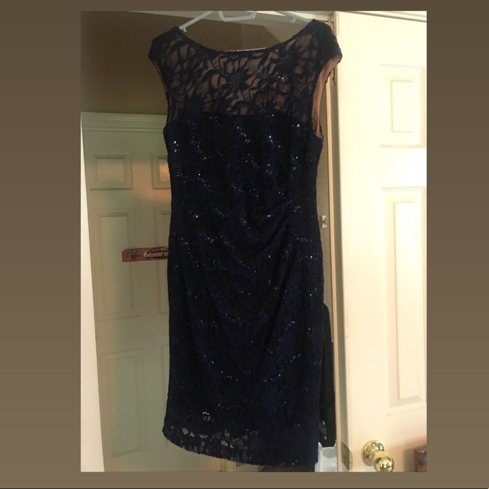 Dress - Picture 2 of 2